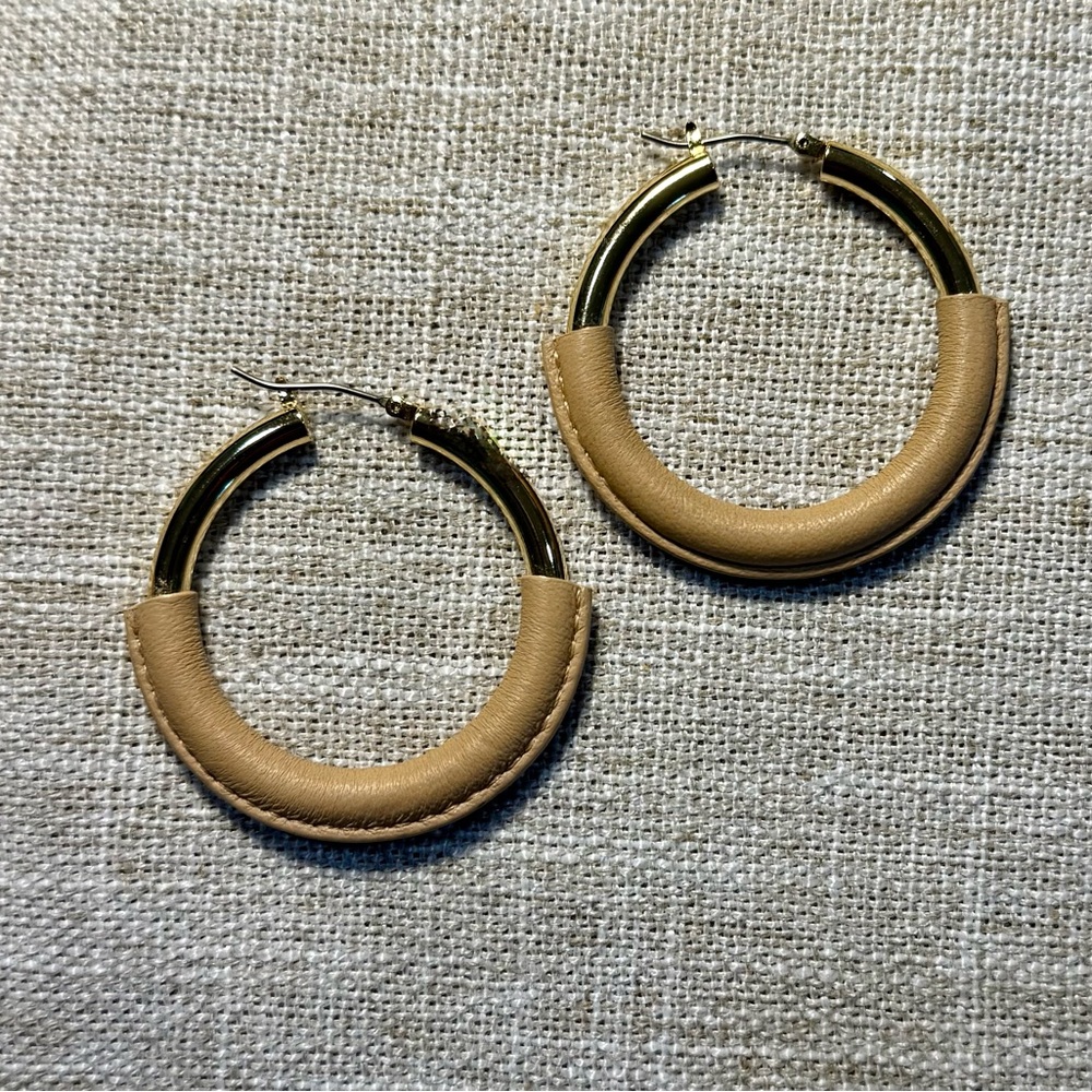 Set of two leather trimmed hoops